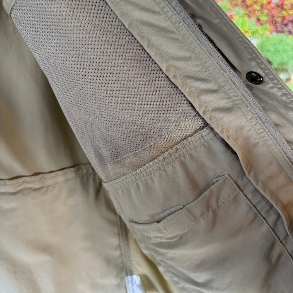Men's Tan Travelsmith Vest
